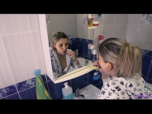 ❤️ פריצה עם צעירים בפיג'מה מסתיימים אוראלי בהצטיינות בתחת - לי שחור ❤️❌ סרטון סקס אצלנו ❌